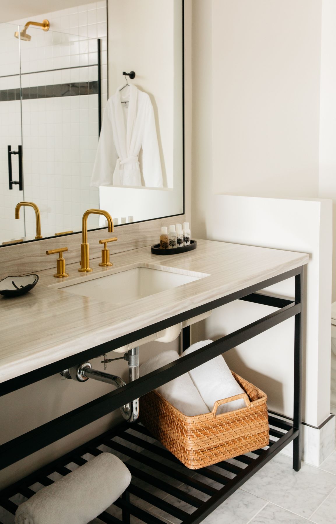 Emeline bathroom